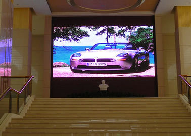 Resolusi Tinggi Full Color LED Display Video Wall 1500nits Brightness IP 54 Waterproof pemasok
