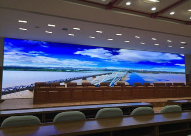 Resolusi Tinggi Indoor LED Advertising Display P3 Full Color Layar LED Video pemasok