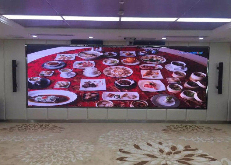 Cina Jarak Kecil Panel Dinding LEDVideo P2.5 HD 1/32 Penggeseran Drive Untuk Lobi Hotel pabrik